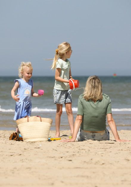 Breng een bezoek aan het strand van Vlieland - Wadden.nl